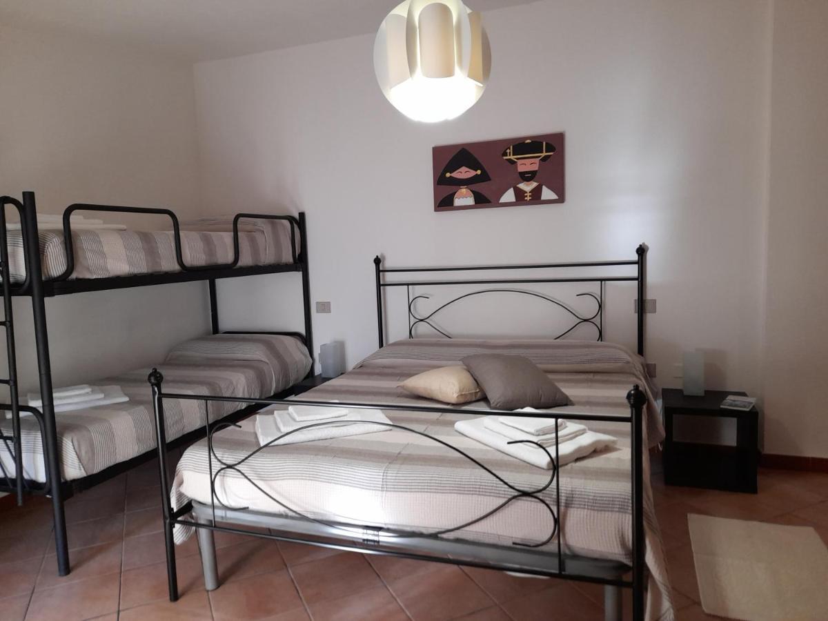 Agriturismo Palas De Serra Country Resort Onifai ภายนอก รูปภาพ