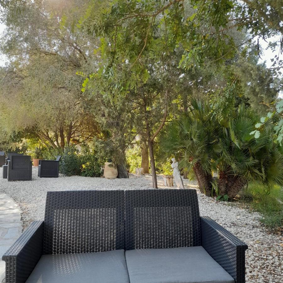 Agriturismo Palas De Serra Country Resort Onifai ภายนอก รูปภาพ