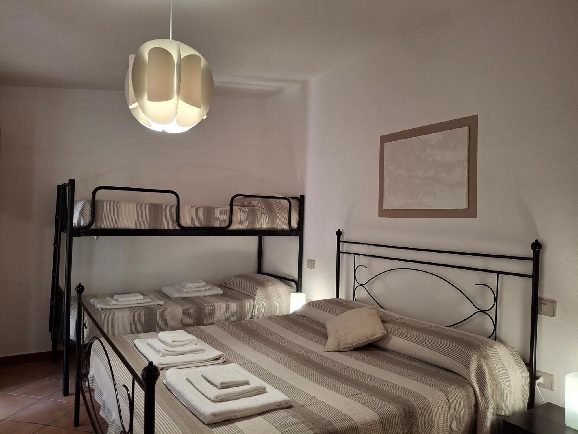 Agriturismo Palas De Serra Country Resort Onifai ภายนอก รูปภาพ